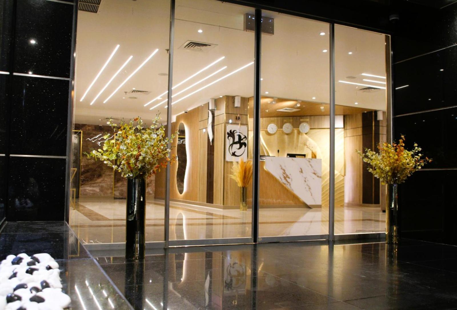 Plaza Athenee Hotel Kuwait City Eksteriør bilde