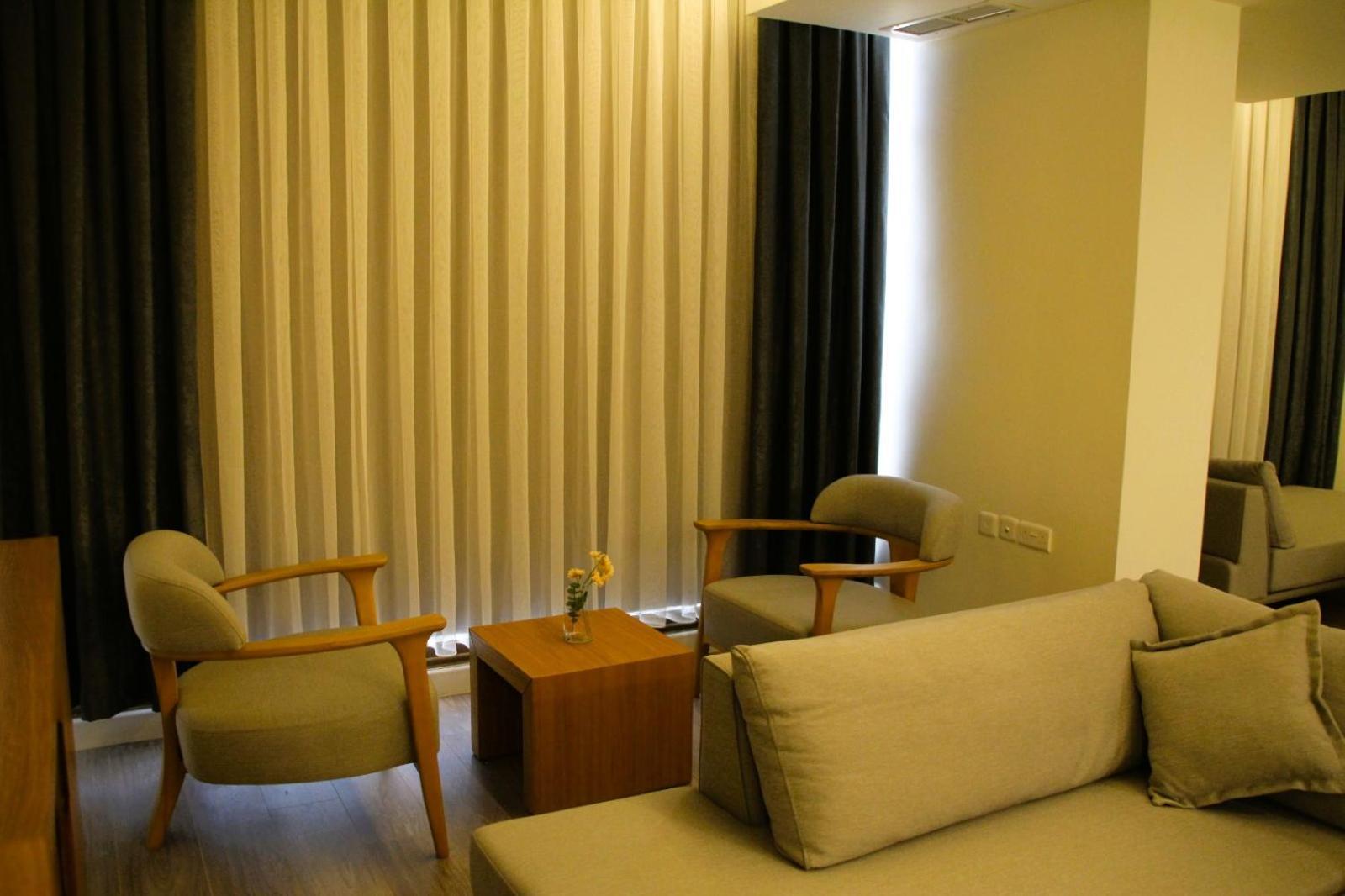 Plaza Athenee Hotel Kuwait City Eksteriør bilde