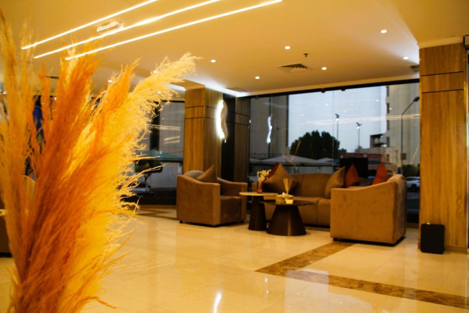 Plaza Athenee Hotel Kuwait City Eksteriør bilde
