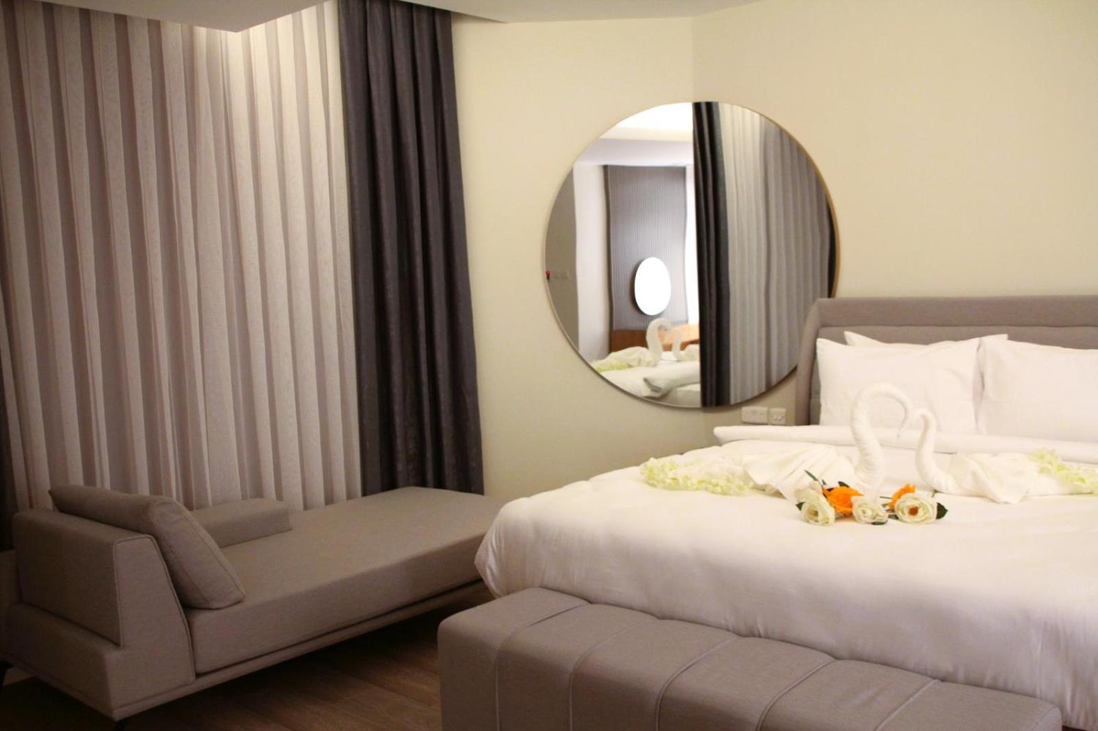 Plaza Athenee Hotel Kuwait City Eksteriør bilde