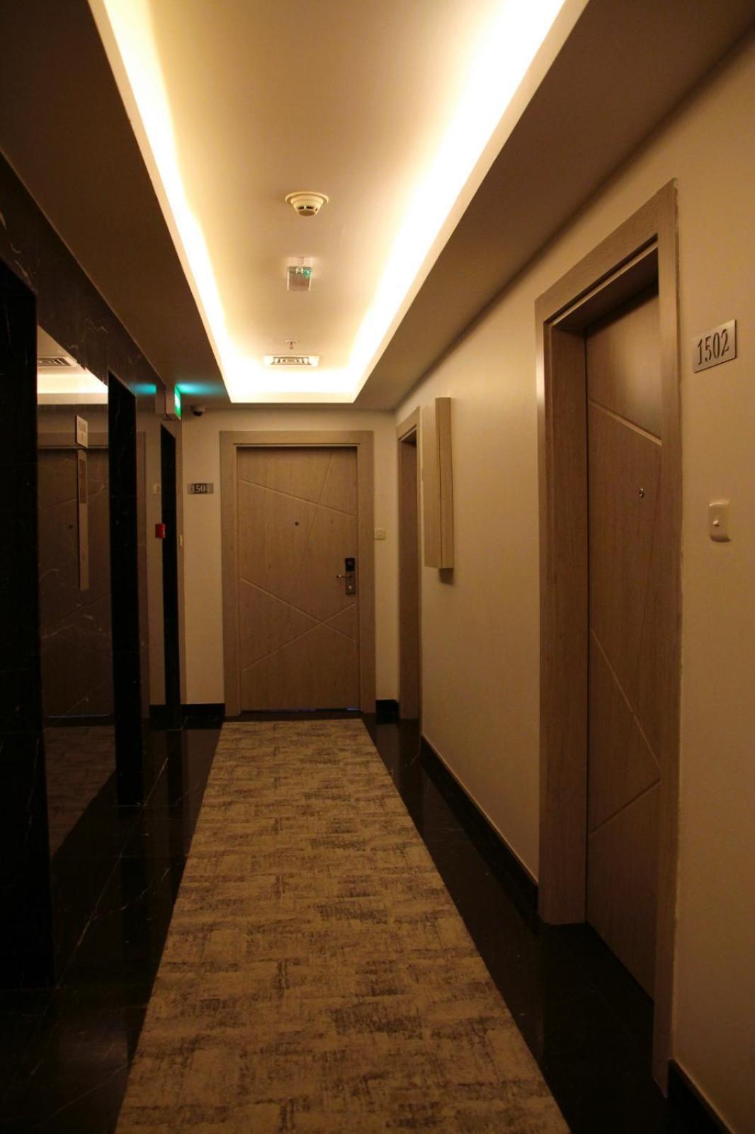 Plaza Athenee Hotel Kuwait City Eksteriør bilde