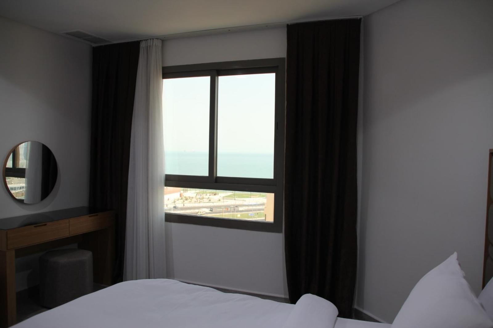 Plaza Athenee Hotel Kuwait City Eksteriør bilde